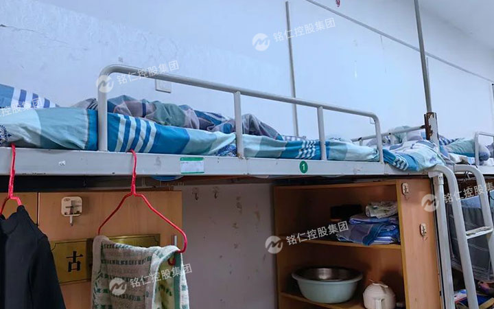 學(xué)生公寓床