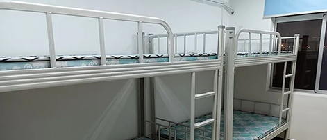 空間利用：湖南宿舍上下鋪鐵架床的布局優(yōu)勢(shì)